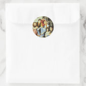Sticker Rond FRIENDS™ | Casting assis sur le perron (Sac)