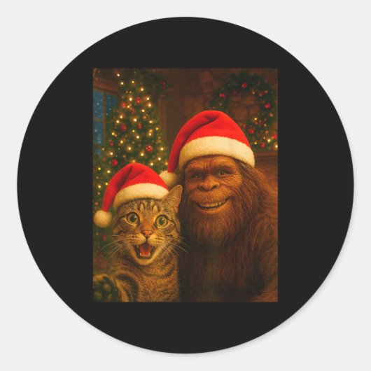 Sticker Rond Funny Cat Selfie With Bigfoot Christmas Sasquatch  (Devant)