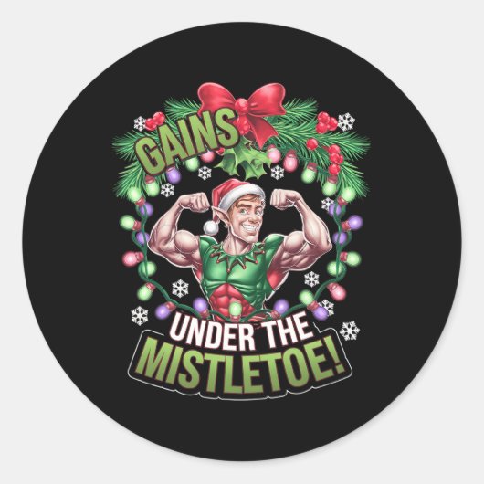 Sticker Rond Funny Christmas Elf Gym Workout Gains Under The Mi (Devant)