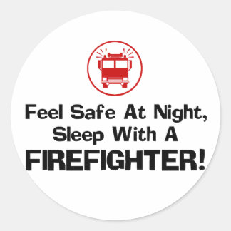 Sticker Rond Funny Firefighter