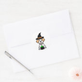 Sticker Rond Funny Happy dog est une sorcière (Enveloppe)
