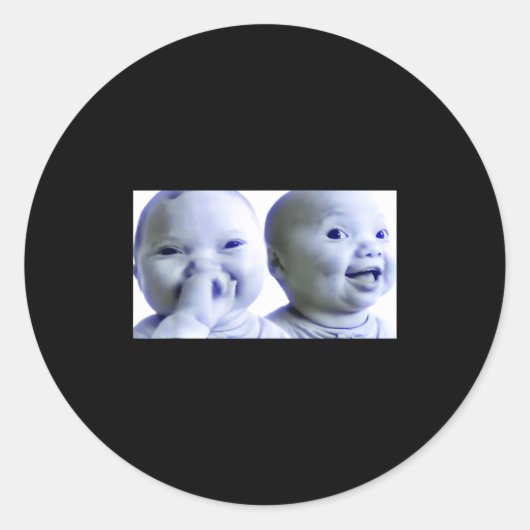 Sticker Rond Funny Niche Baby Gen Z Meme Ai Viral Giggling Ai L (Devant)