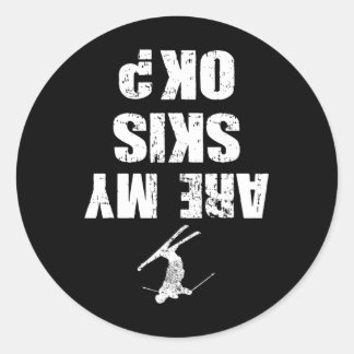 Sticker Rond Funny Ski Tee Détresse Ski Hiver Sports Ski