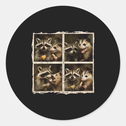 Sticker Rond Funny Ssum And Raccoon Photobooth Selfie Trash Fer (Devant)