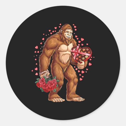 Sticker Rond Funny Valentines Day Bigfoot Heart Love Sasquatch (Devant)
