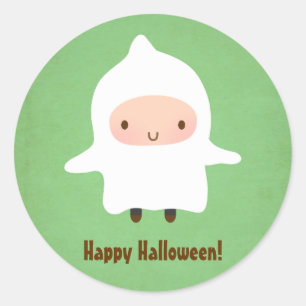 Sticker Rond Garçon fantôme mignon pas si effrayant Halloween
