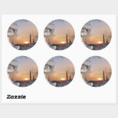 Sticker Rond Gargoyle de Notre-Dame (Feuille)