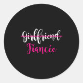 Sticker Rond Girlfriend Fiancee Shirt Engagement Party Couple T (Devant)