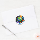 Sticker Rond Globe spatial vibrant avec planètes (Enveloppe)