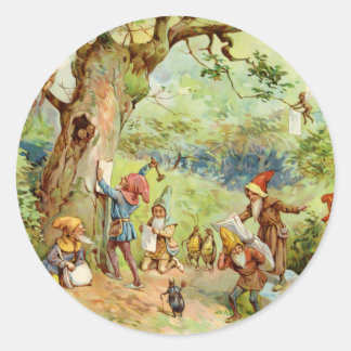 Sticker Rond Gnomes, elfes et fées dans la Forêt Magique