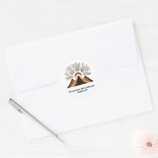Sticker Rond God is with you – Joshua 1:9 | Boho mountains, min (Enveloppe)