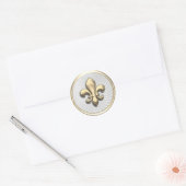 Sticker Rond Gold Fleur de Lis sur Arrière - plan Twirl Blanc (Enveloppe)