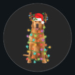 Sticker Rond Golden Retriever Christmas Tree Lights Pyjama Chie<br><div class="desc">Golden Retriever Christmas Tree Lights Pyjama Amoureux des chiens Noël</div>