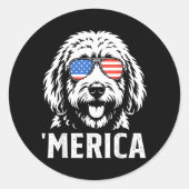 Sticker Rond Goldendoodle patriotique drapeau américain d'Améri (Devant)