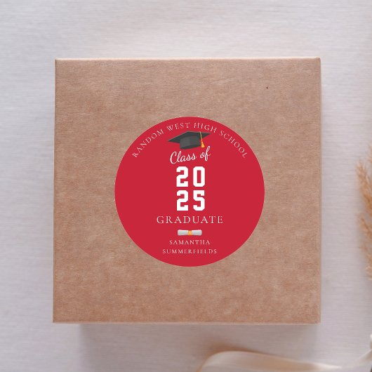 Sticker Rond Graduate 2025 Red and White Graduation Party