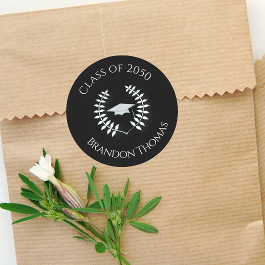 Sticker Rond Graduation Modern Classic Laurel Basic Black