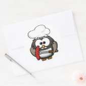 Sticker Rond Grande chouette à corne avec barbecue à la main (Enveloppe)