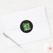 Sticker Rond Graphisme de la Saint-Patrick Bruh 67 avec des trè (Enveloppe)