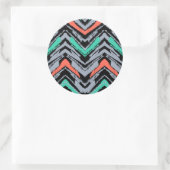 Sticker Rond Gray, Teal, et Coral Hand Drawn Chevron Pattern (Sac)