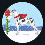Sticker Rond Great Dane Christmas Mail Harlequin UC<br><div class="desc">Noël avec des Danois de Danes-R-Us : Ce Grand Danois se promène dans la neige pour emmener ses voeux de Fêtes à la boîte aux lettres en portant son foulard tricoté rouge.</div>