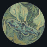Sticker Rond Green Peacock (Empereur) Moth de Vincent van Gogh<br><div class="desc">Great Peacock Moth ou Emperor Moth de Vincent van Gogh est une peinture naturelle de post impressionnisme d'art vintage. Un géant empereur Moth vole parmi les fleurs et les plantes dans un jardin jardin. Van Gogh utilisait des papillons dans ses oeuvres comme symbole d'espoir. La Tête de la Mort est...</div>