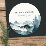Sticker Rond Gris Blush Green Blue Mountains Pine Mariage<br><div class="desc">Si vous avez besoin d'une personnalisation supplémentaire,  n'hésitez pas à m'envoyer un message sur yellowfebstudio@gmail.com .</div>