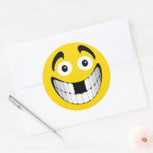Sticker Rond Gros Grin jaune avec dents manquantes (Enveloppe)