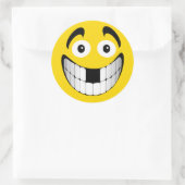 Sticker Rond Gros Grin jaune avec dents manquantes (Sac)