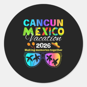 Sticker Rond Groupe de voyage à Cancun au Mexique sur la plage 