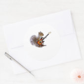 Sticker Rond Guitare Lover | Écureuil Jouant de la guitare (Enveloppe)