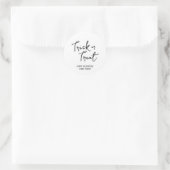 Sticker Rond Halloween noir et blanc, Tricot ou traitement (Sac)