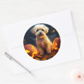 Sticker Rond Halloween Yorkipoo Avec La Peur Citrouille (Enveloppe)