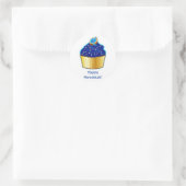 Sticker Rond Hanoukka heureuse : Cupcake avec Cookie sur Blanc (Sac)
