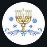 Sticker Rond Hanoukka Menorah avec Étoile de David<br><div class="desc">Cette conception comporte une Menorah avec une étoile de David pour Hanoukka. Pour les articles correspondants,  tapez "pingouin-coin menorah" dans la barre de recherche Zazzle.</div>