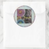 Sticker Rond Happy Karma (Sac)