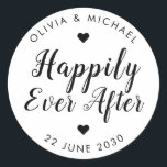 Sticker Rond Heureusement Jamais Après Merci Sweet Wedding Favo<br><div class="desc">Un Sticker Étiquette Noir Classique de Mariage Favor avec "Happily Ever After" dans un style rustique moderne et élégant calligraphie de police et accents de coeur. Vous pouvez facilement le personnaliser avec vos noms et date mariage.</div>