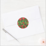 Sticker Rond Holly on Christmas Plaid 3<br><div class="desc">Sel et baies sur l'autocollant de Noël Plaid.</div>