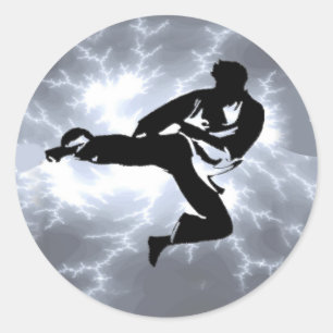 Sticker Rond Homme argenté de foudre d'arts martiaux