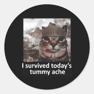 Sticker Rond Hommes femmes I Survived Aujourd'hui Tummy Ache Su