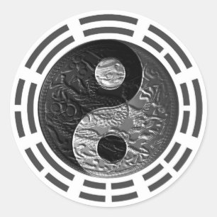 Sticker Rond Huit Trigrammes Yin Yang Dragon en relief
