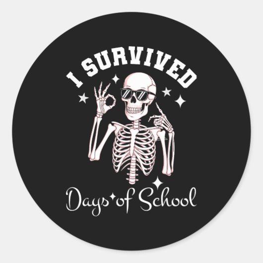 Sticker Rond I Survived 67 Days Of School Skeleton Student Teac (Devant)