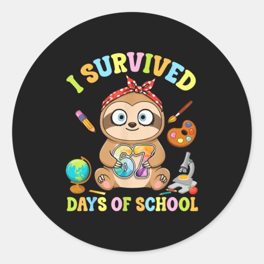 Sticker Rond I Survived Six Seven Days Of School Cute Sloth Stu (Devant)