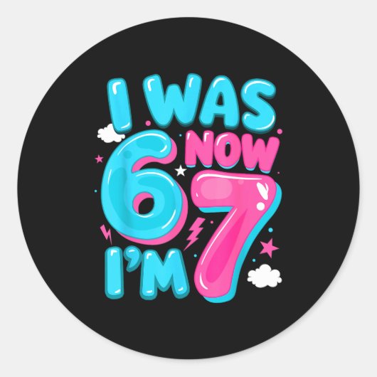 Sticker Rond I Was Six Now I'm Seven 67 Groovy 7th Birthday Dec (Devant)