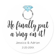 Il a enfin mis une bague sur elle Mariage de diama