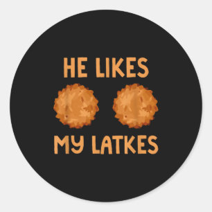 Sticker Rond Il aime mes latkes Hanukkah couple juif assorti