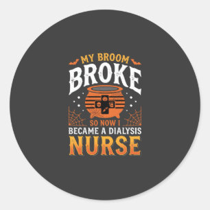 Sticker Rond Infirmière en dialyse Halloween Balai Cassa Design