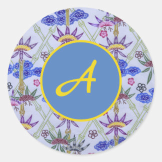 STICKER ROND INITIAL PERSONNALISÉ AVEC FLEURS BLEU