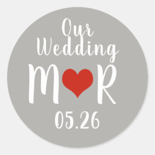 Sticker Rond initiales avec coeur d'amour rouge, mariage gris