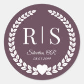 Sticker Rond Initiales de monogramme de mariage violet prune (Devant)