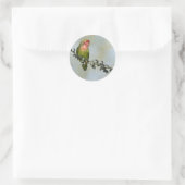 Sticker Rond Inséparable à face rose sur une branche (Sac)